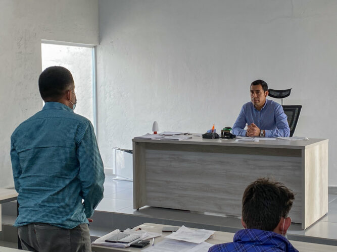Municipio de El Marqués sanciona a dos personas por maltrato animal y omisión de cuidados en el fraccionamiento Los Encinos