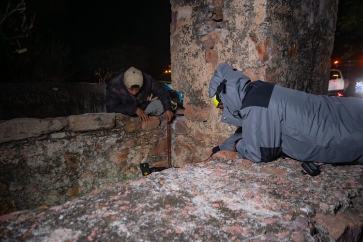 Rescate nocturno en Amazcala pone a salvo a un canino