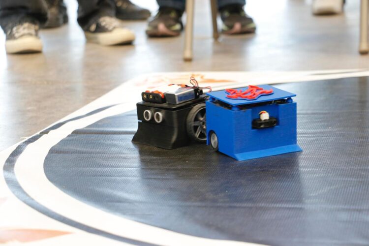 Donde los robots aprenden a correr: Racetrack 2026 en la UP Santa Rosa