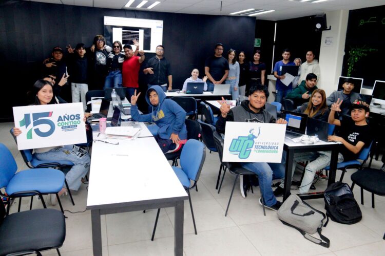 Quince años de aulas, caminos y comunidad en la UTC
