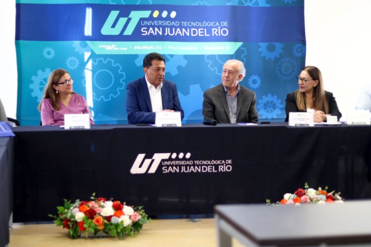 Cuando la universidad y la tecnología se encuentran: UT San Juan fortalece su vínculo con la industria digital
