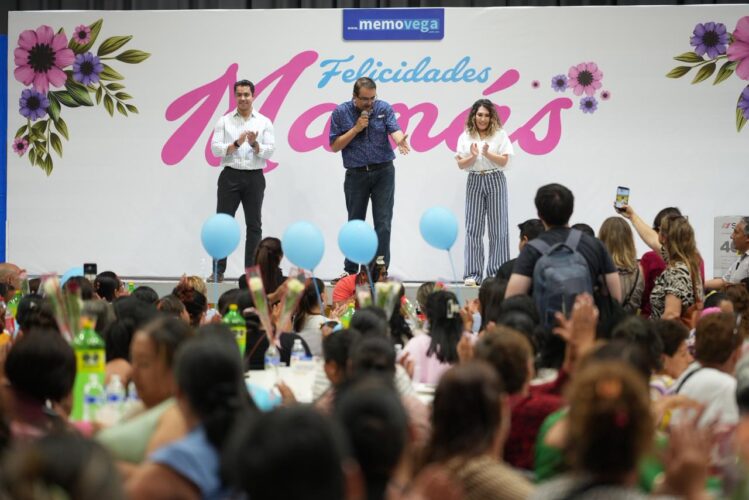 Las madres como centro del discurso: Felifer Macías en San Juan del Río