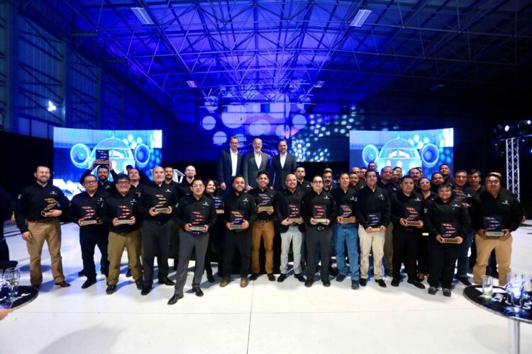 Veinte años después: Bombardier y la transformación aeroespacial de Querétaro
