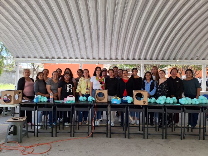 Aprender para emprender: los oficios que abren nuevas posibilidades en San Juan del Río
