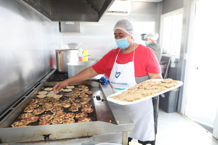 Una cocina que camina: los Comedores Móviles llegan a las comunidades queretanas