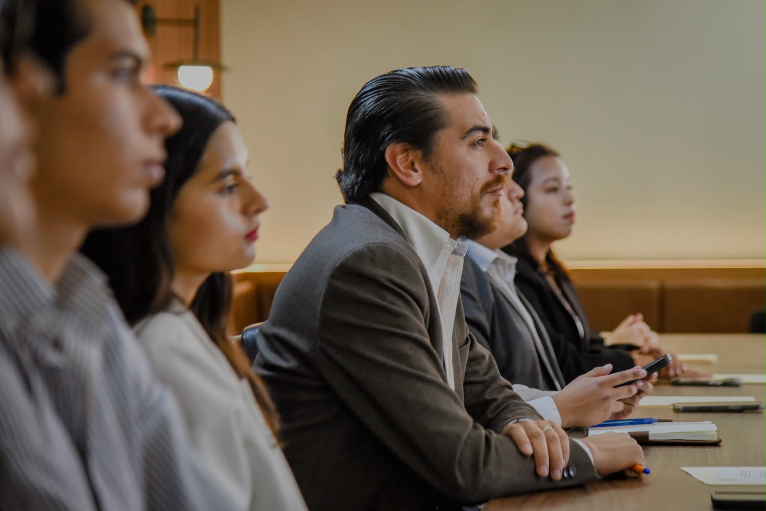 Una mesa para las voces jóvenes de Querétaro
